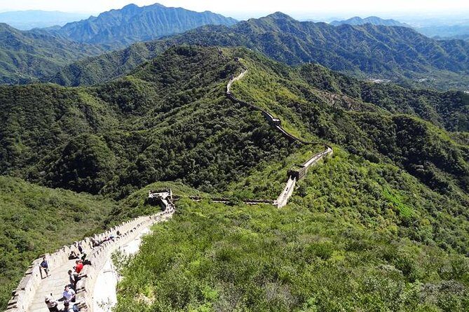 Small Group-Jinshanling Great Wall 1-day tour - Small-Group Size and Service Style (Jackie and Tony as Examples)