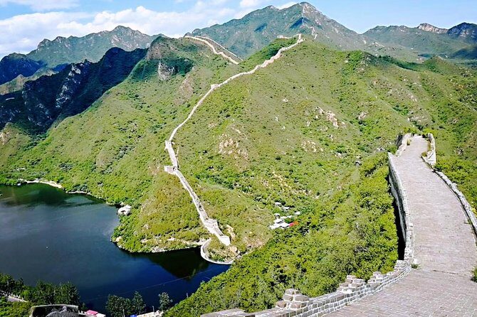Small Group Tours to the Jingshaling Wall with Options - Guided versus self-guided: pick the pace that fits you