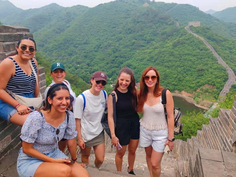 Water-Great Wall Odyssey: Hike & Cruise One Day Tour - The Morning Drive: Using the Time Wisely