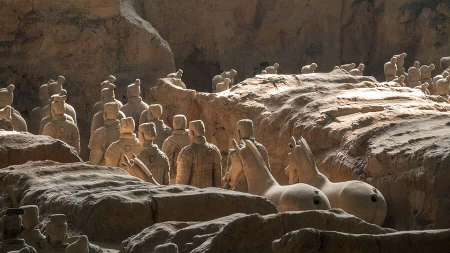 Xian: Bus Tour of Terracotta Warriors With Guide & Lunch - Lunch in Xi’an: included, local, and vegetarian-friendly